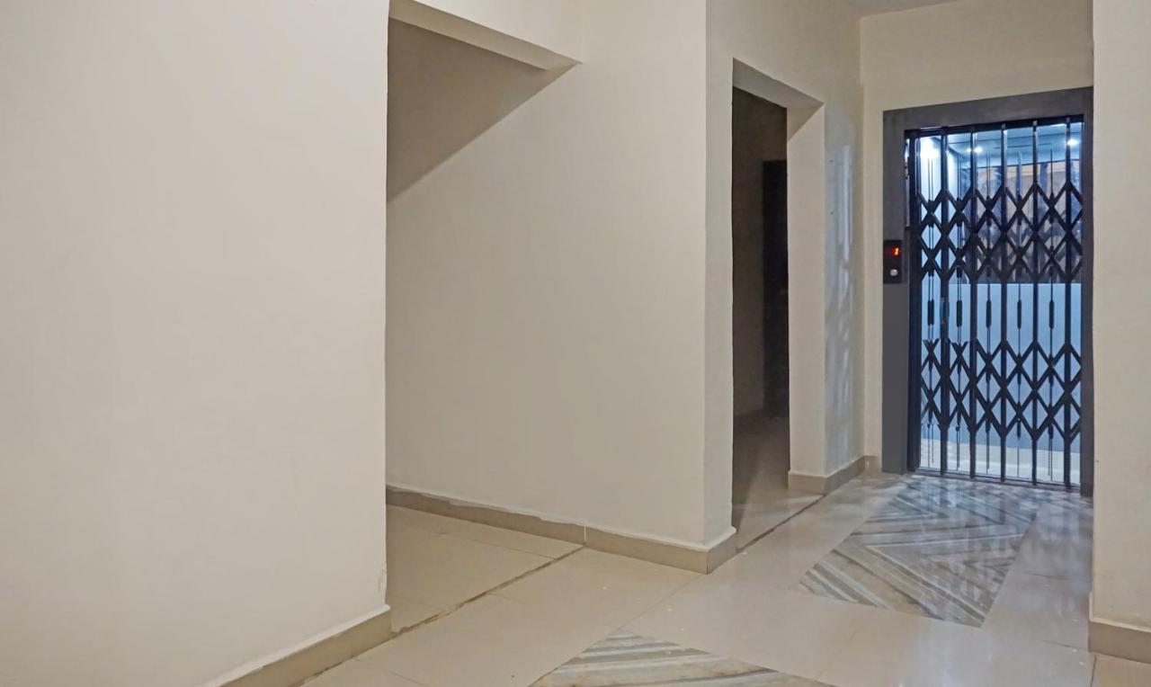 Itsy Hotels Ay Plus Hotels Kharadi Esterno foto