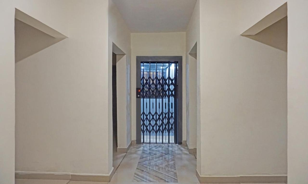 Itsy Hotels Ay Plus Hotels Kharadi Esterno foto