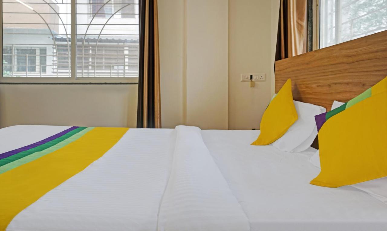 Itsy Hotels Ay Plus Hotels Kharadi Esterno foto